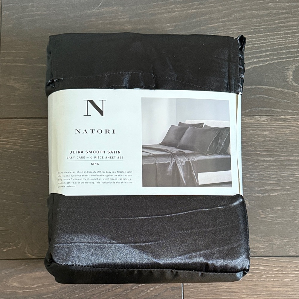 Natori Satin Black Bedding Set